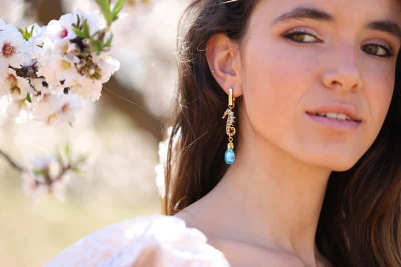 Seahorse and Shell Irregular Wedding Earrings - LORRAINE - Image 3