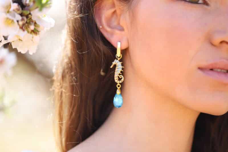 Seahorse and Shell Irregular Wedding Earrings - LORRAINE - Image 5