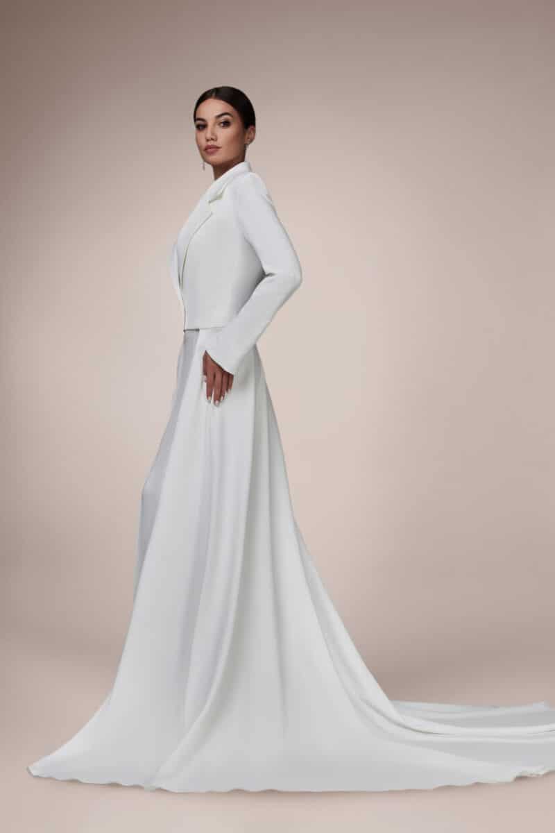 Graceful Train Bridal Jacket - URSULA - Image 5