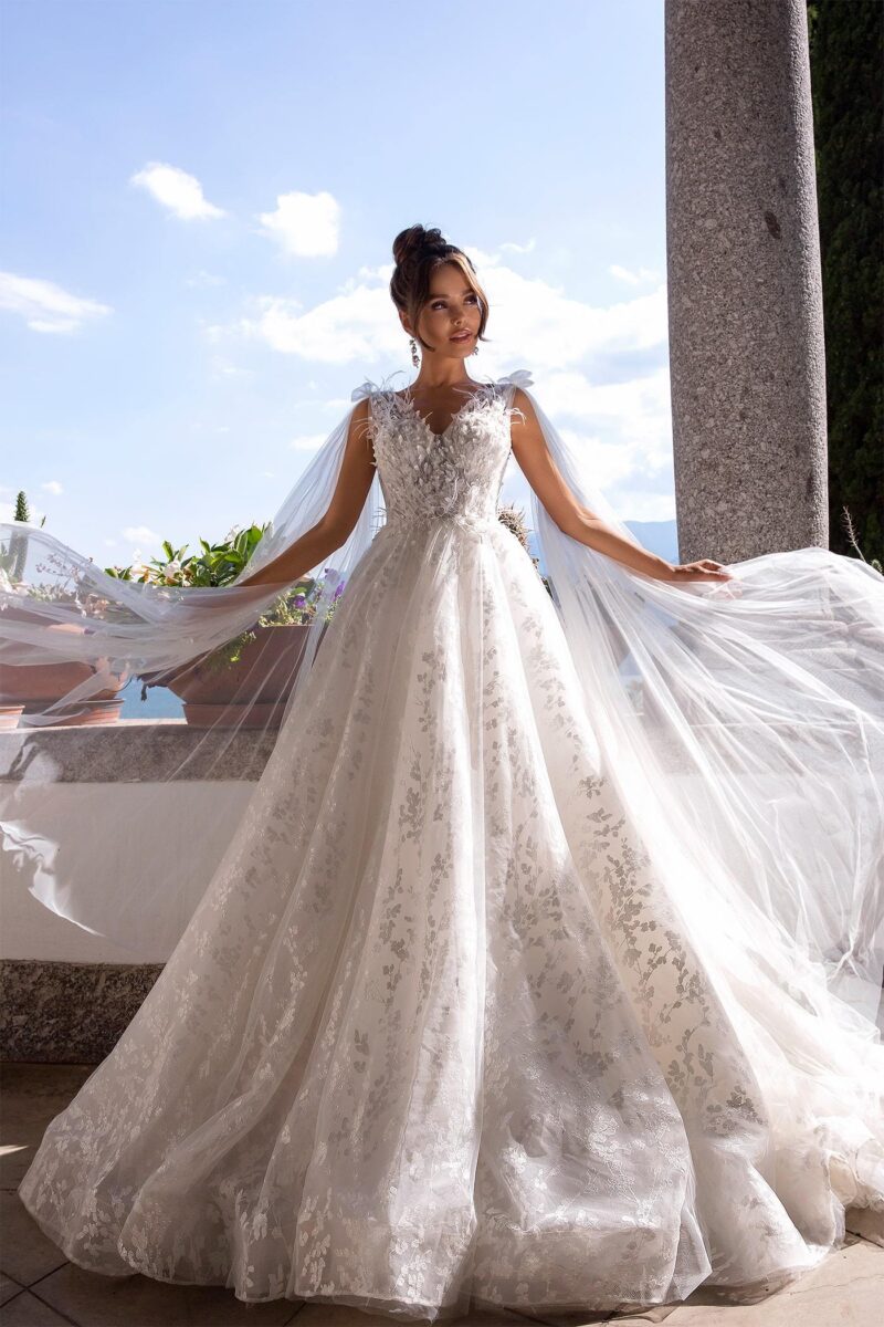 Feather Gatsby Princess Wedding Dress - MELANIA