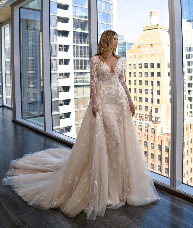 Long Sleeves Mermaid Wedding Dress With Detachable Train - PIETRA