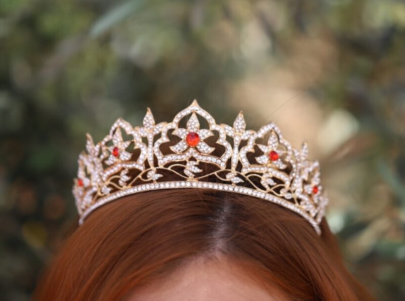 Queen ELIZABETH Royal Tiara Replica