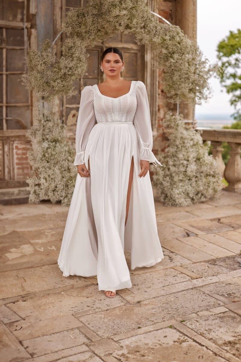 Long Sleeves Chiffon Bohemian Wedding Dress - NAOMI - Image 9