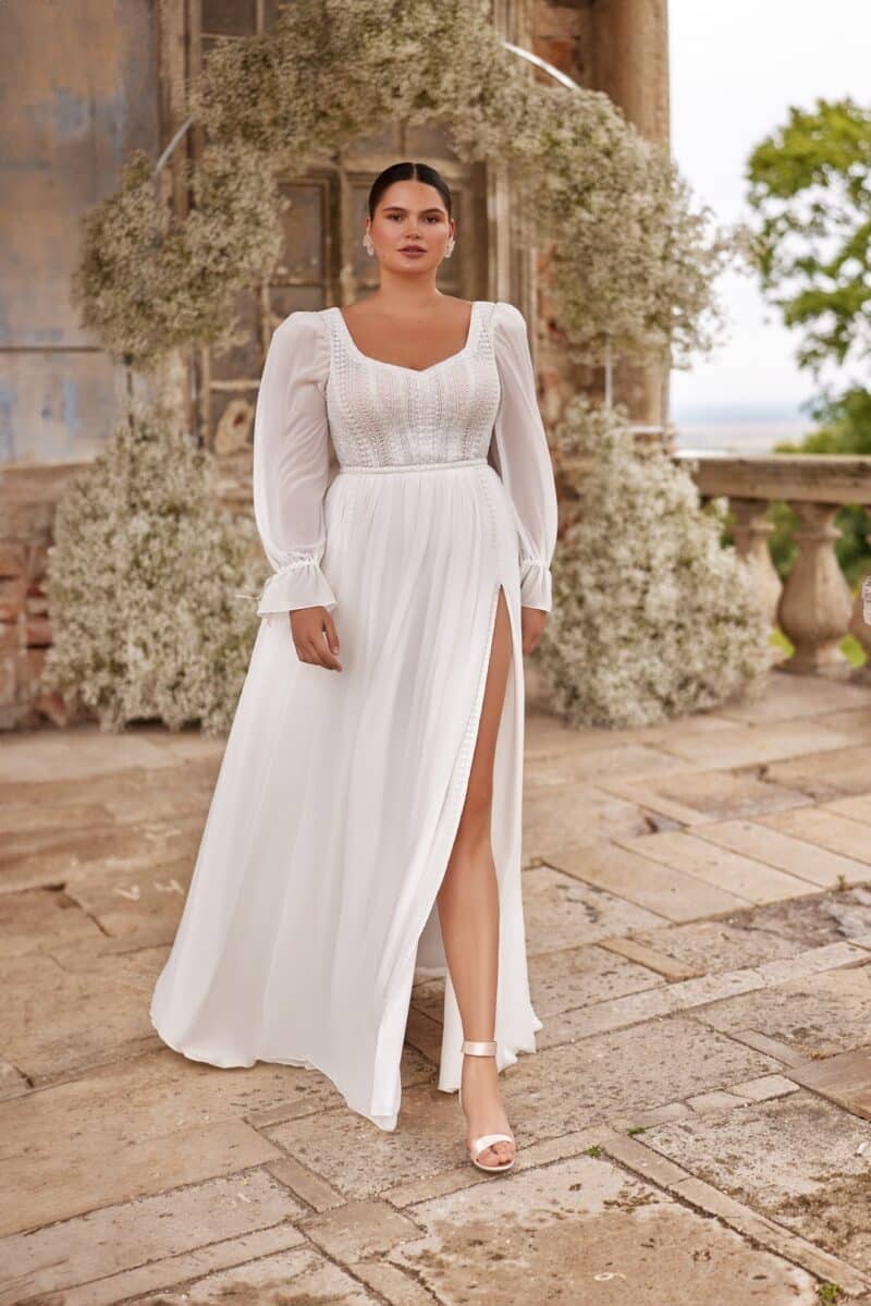 Long Sleeves Chiffon Bohemian Wedding Dress - NAOMI - Image 14