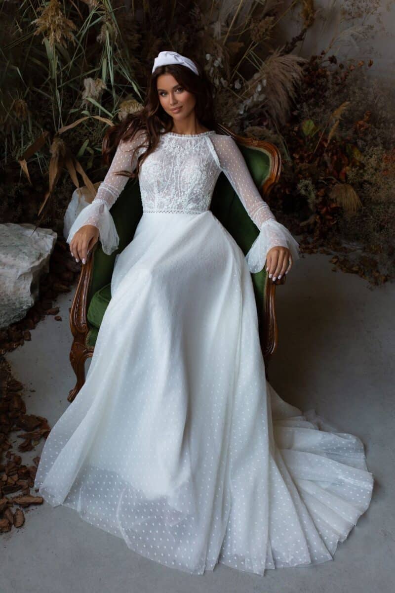 Long Sleeves Vintage Inspired Boho Wedding Dress - CHARISA - Image 3