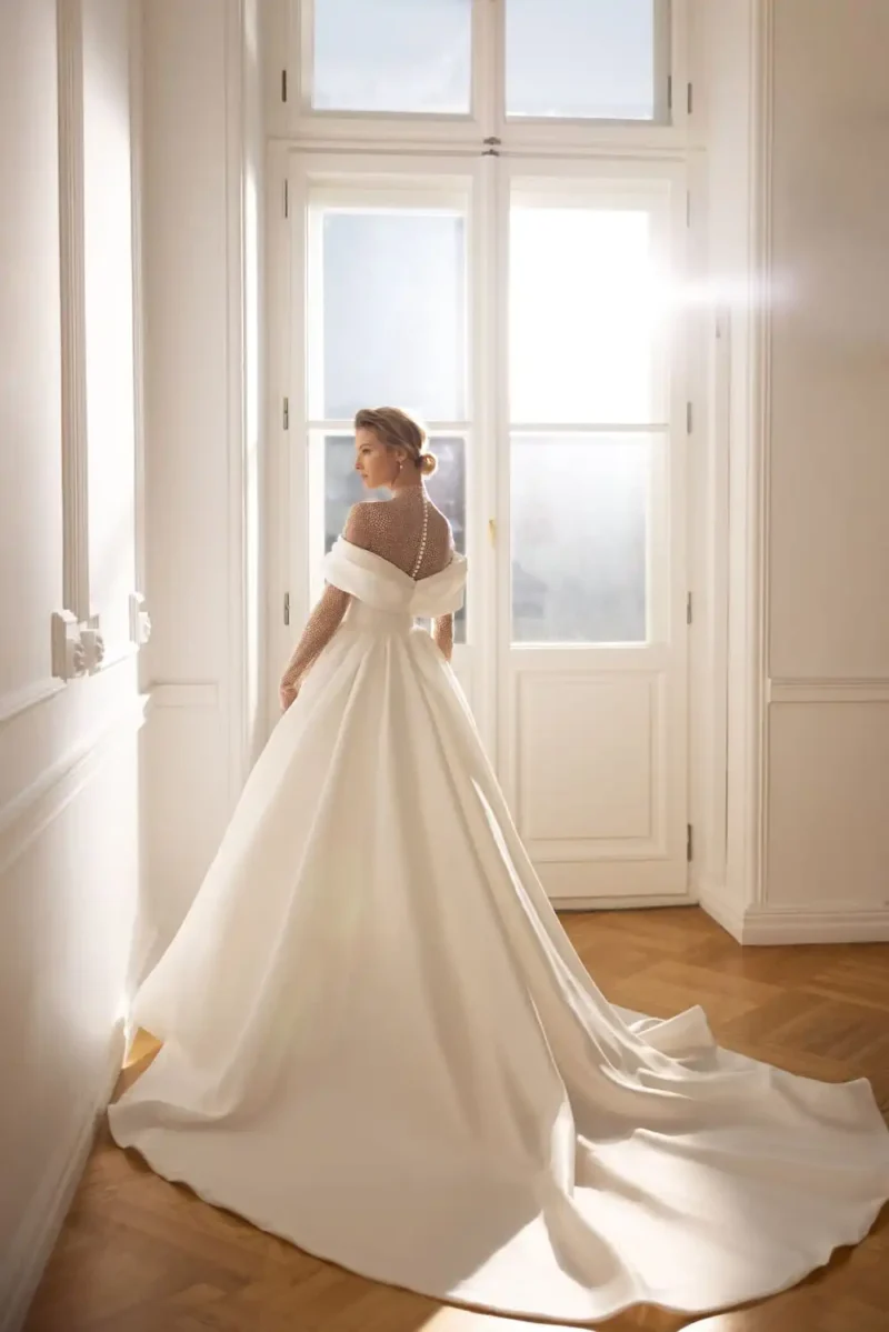 Off-the-shoulder illusion Neckline Princess Bridal Gown - VINCENZA - Image 2